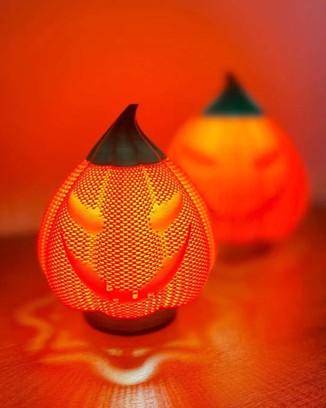 Evil pumpkin lampshade, licensed design example by Lunfardo (1)
