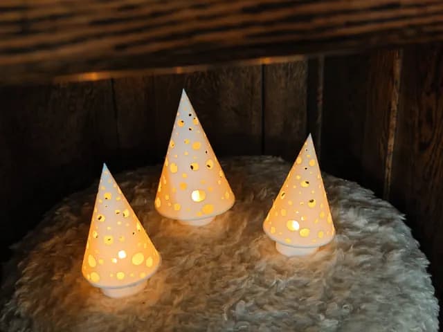 Christmas tree candle (cones), catalogue model OT-7211B52B9273