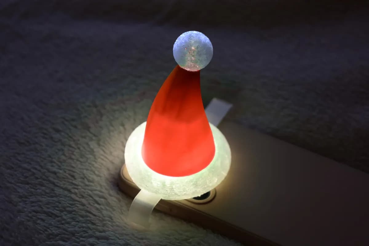 Santa hat phone light clip, design example by Iamprinted (1)