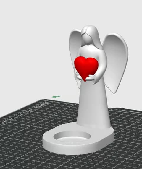 Modelvoorvertoning van Holydesigns Angel LED-lichthouder: engel met glad rood hart en lege ronde uitsparing voor een apart lichtje; geen foto van een print