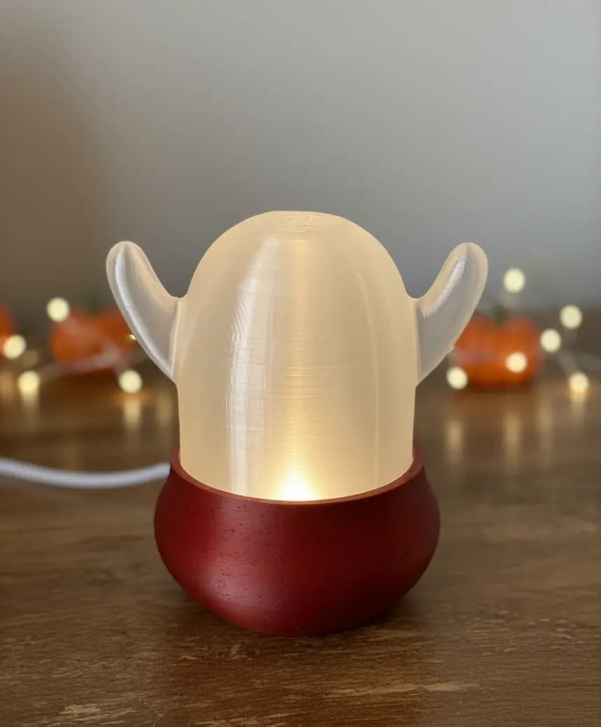 Boolamp – Brandend spookje in een donkerrode ketel