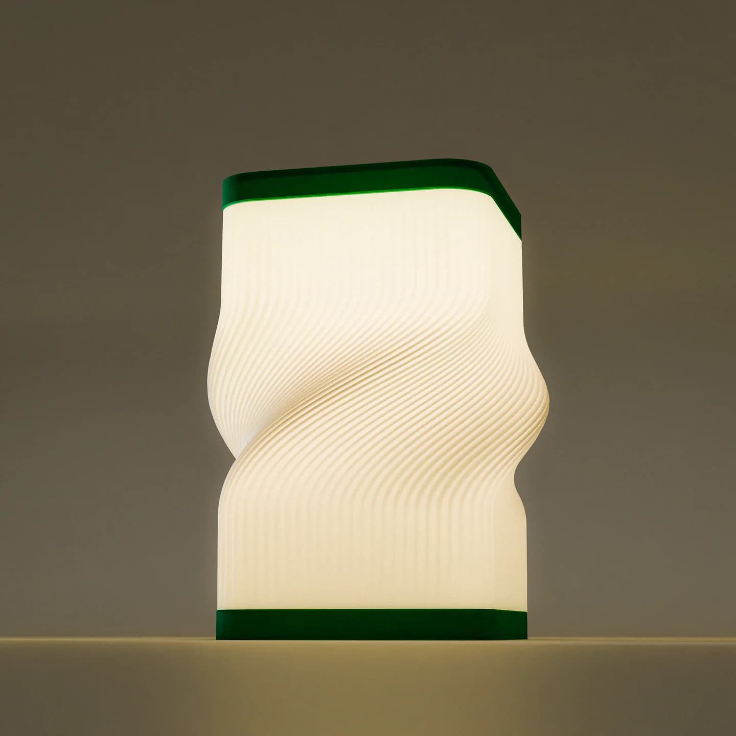Torsion – Torsion verlicht tussen contrasterende rechthoekige randen