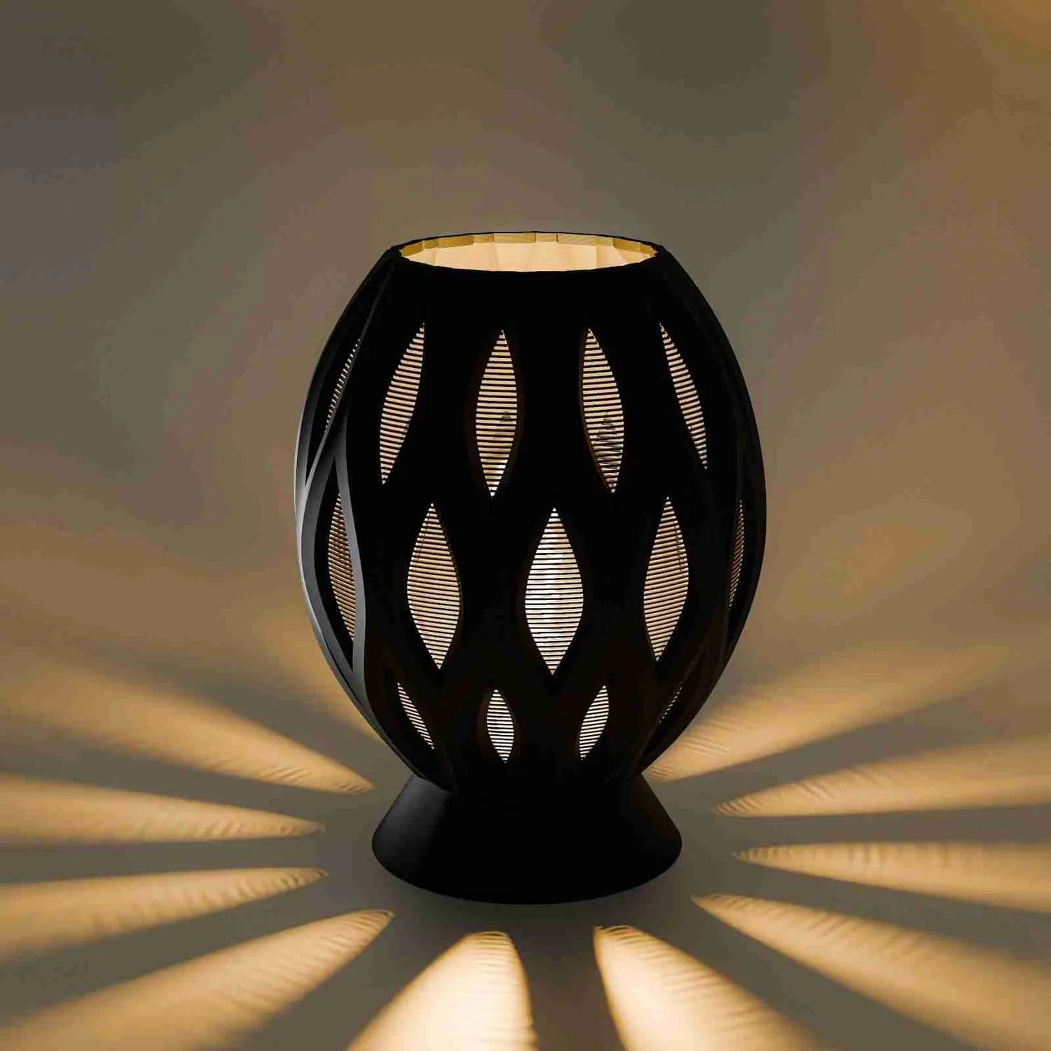 Verlicht Umbra-ontwerpvoorbeeld van kraken.stl: donkere geometrische kap met lichtbanen rond de voet